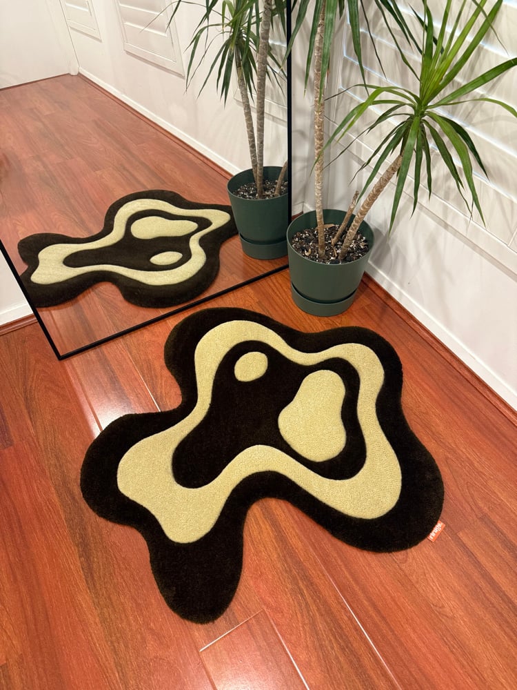 Wavy Rug - Brown