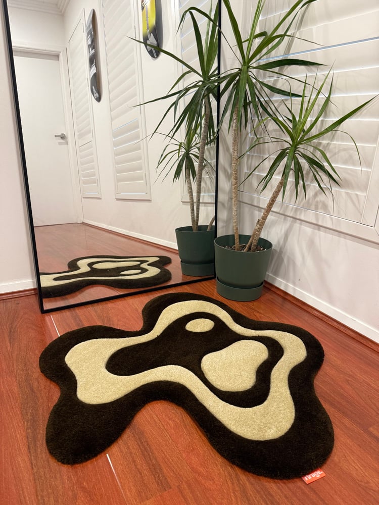 Wavy Rug - Brown