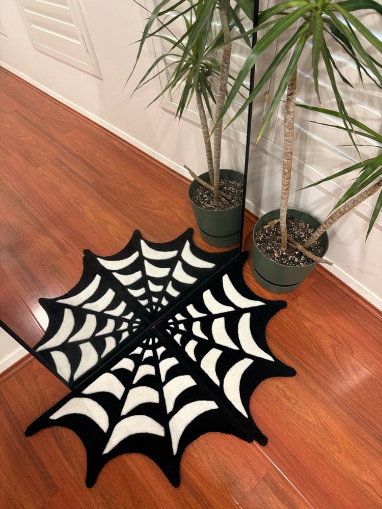 Web Rugs
